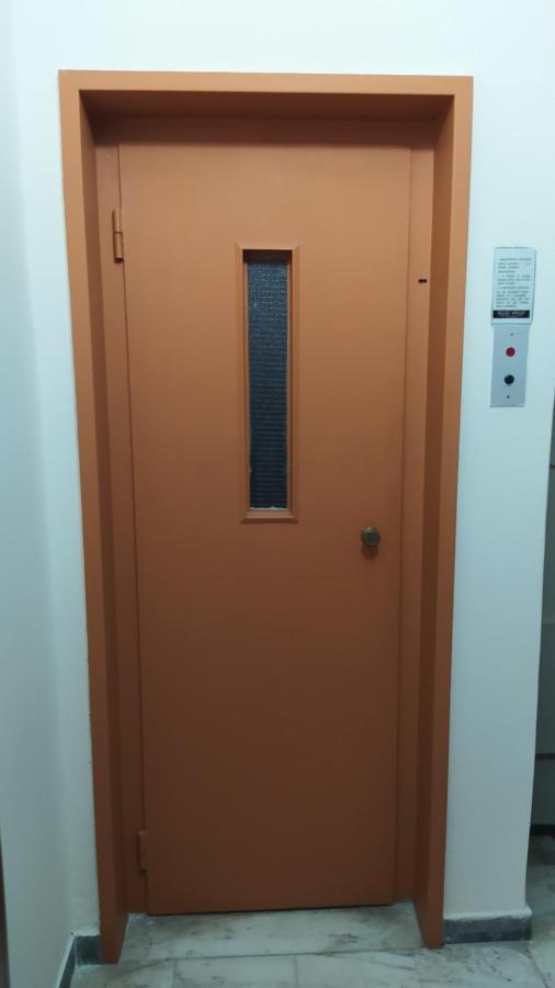 Με Θεα Το Λιμανι Apartment Piraeus Exterior photo